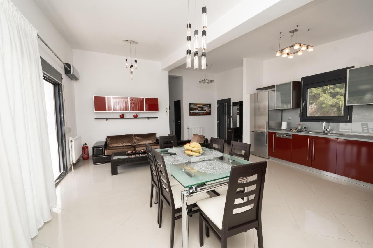 Aelia Apartments Néa Péramos Exteriör bild