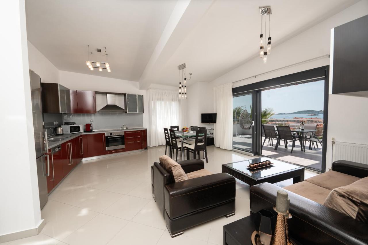Aelia Apartments Néa Péramos Exteriör bild