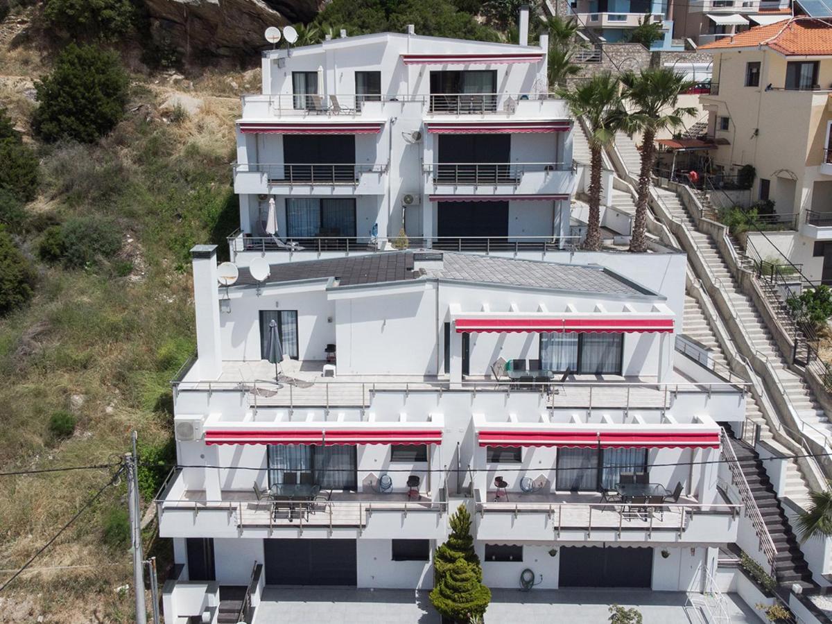 Aelia Apartments Néa Péramos Exteriör bild
