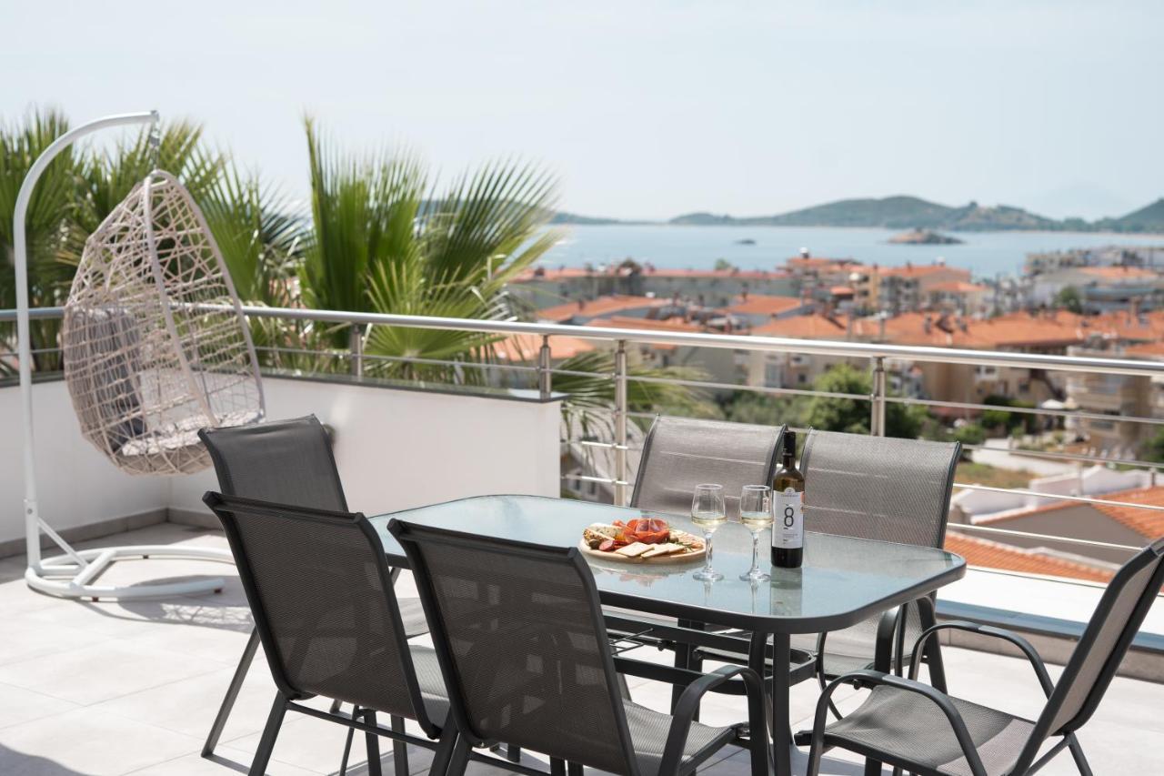 Aelia Apartments Néa Péramos Exteriör bild